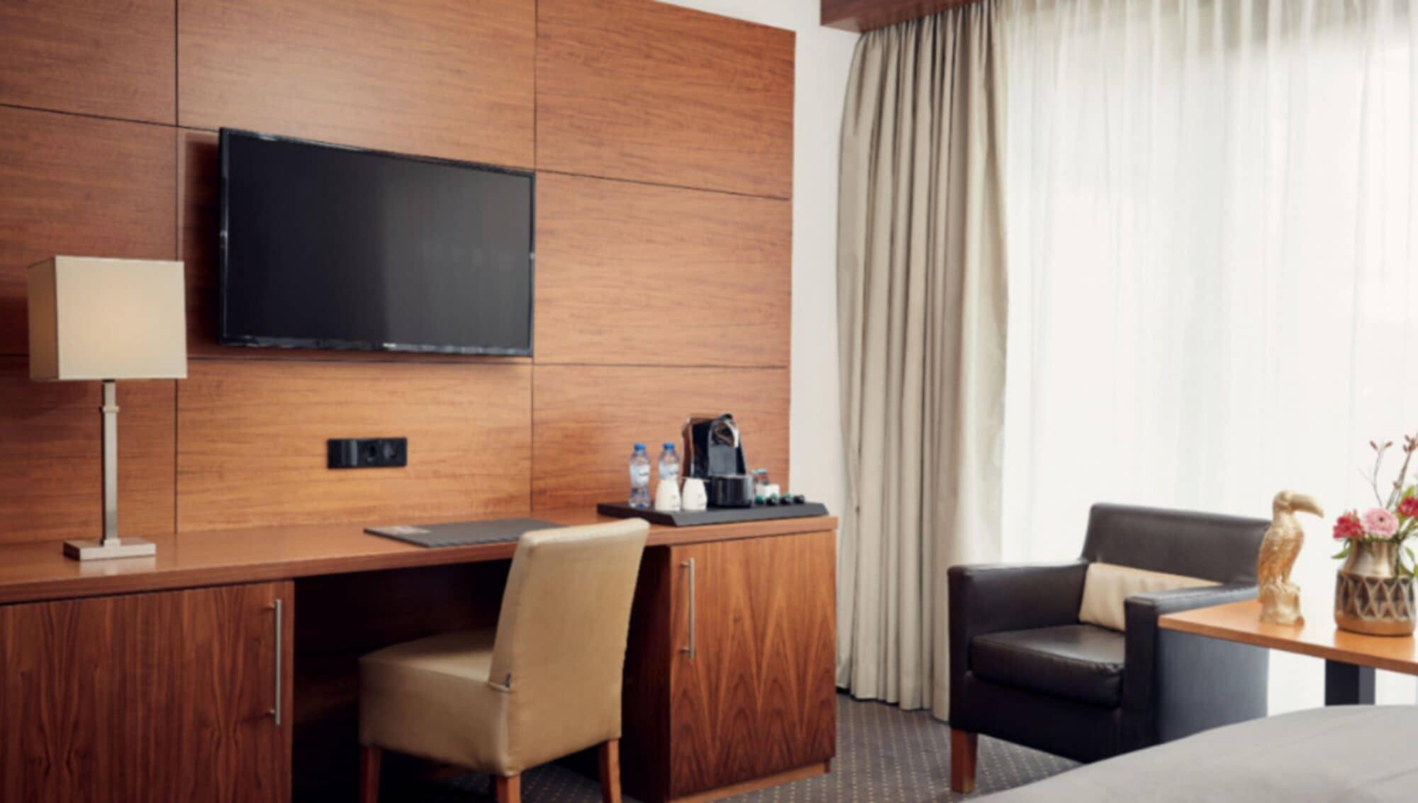 Van Der Valk Hotel Eindhoven Esterno foto