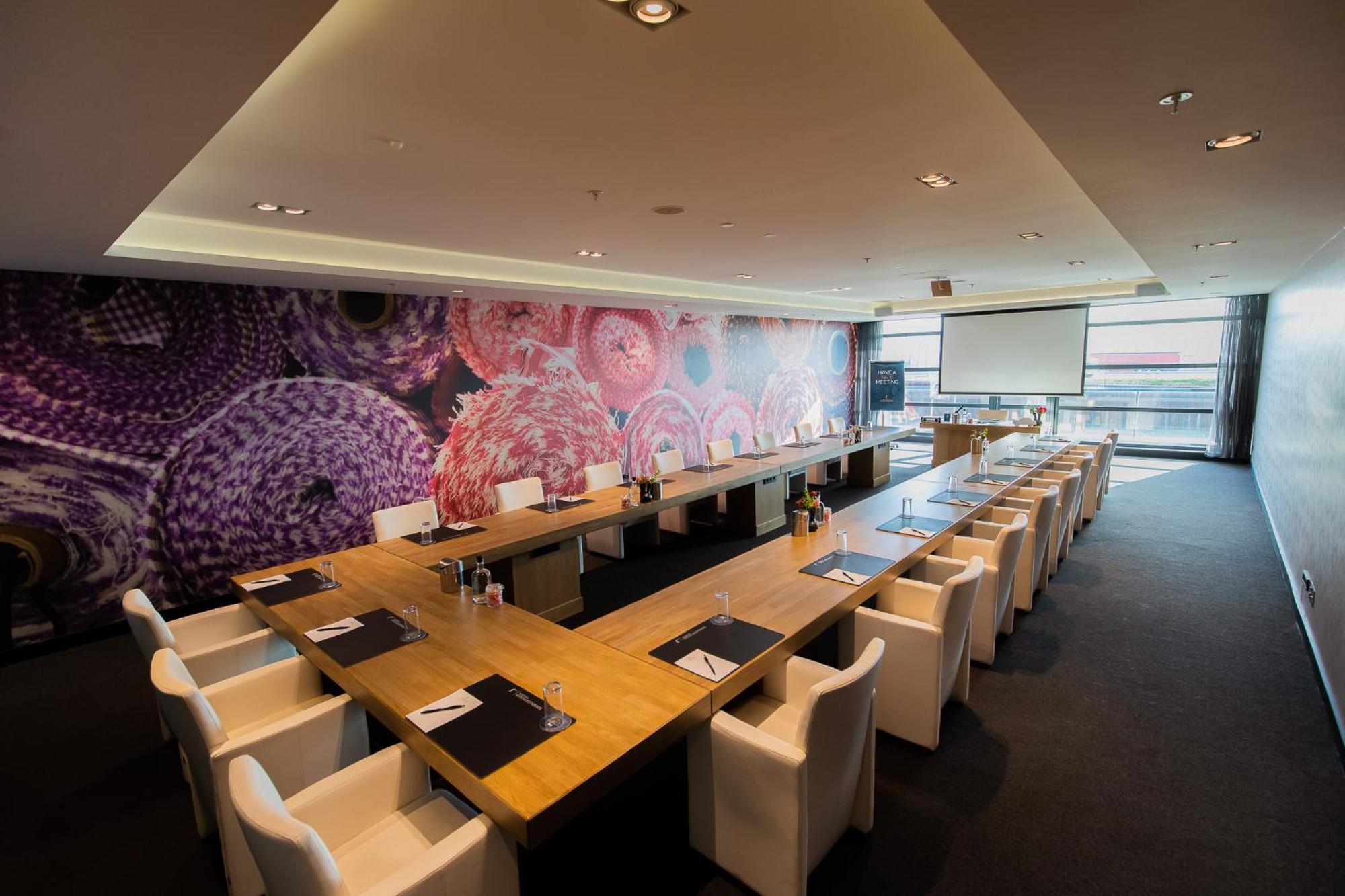 Van Der Valk Hotel Eindhoven Esterno foto