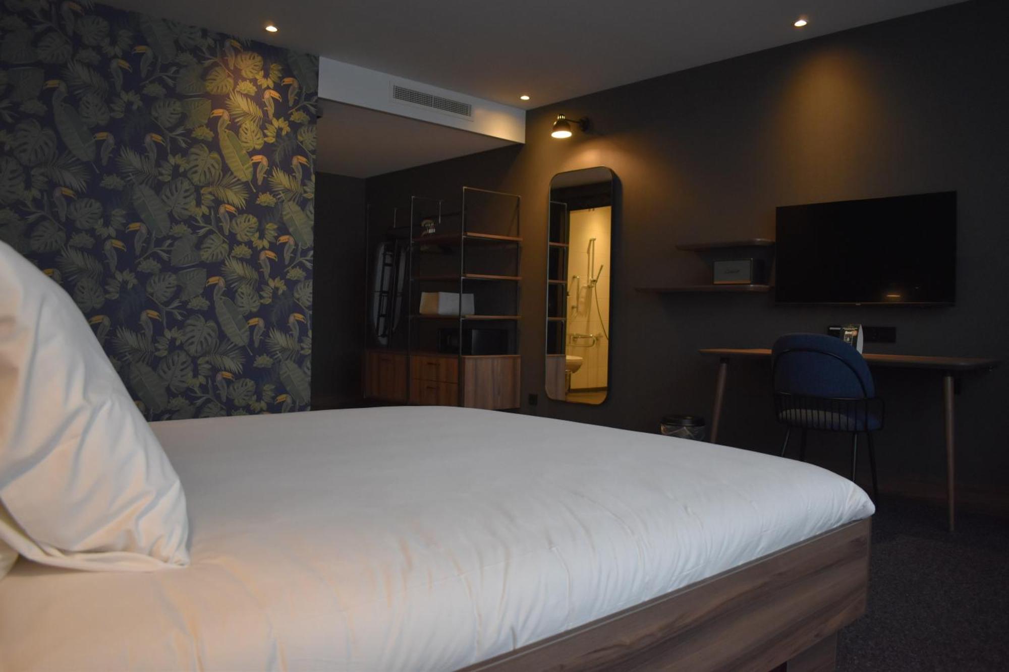 Van Der Valk Hotel Eindhoven Esterno foto